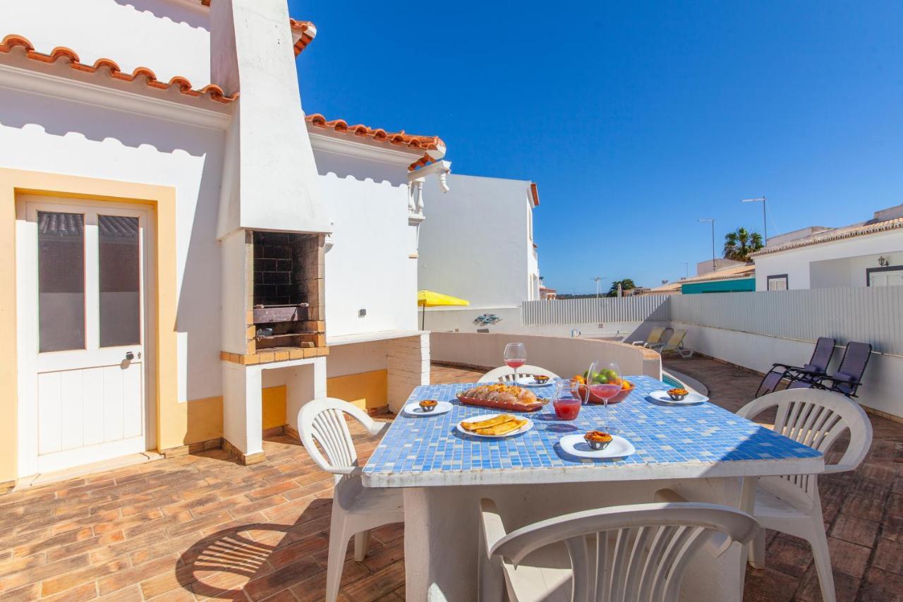 D01 - Orange Grove Villa Sargacal Екстериор снимка
